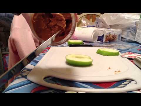 How To Make An Apple, Peanut Butter, Sandwich!!!