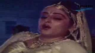 ... ? nachegi সরস্বতী গঙ্গা যমুনা
ভিডিও গানের অমিতাভ বচ্চন
জে