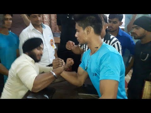 VIKAS KUMAR (AKA ONLY POWER) VS RAVINDRA, GAGANDEEP ARM WRESTLING PRACTICE MATCH 1