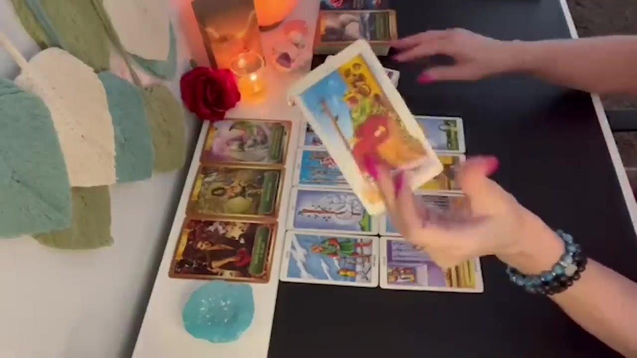 CAPRICORN   - SOMEONE HAS CHANGED THEIR MIND ABOUT YOU CAPRICORN  LOVE TAROT READING Tarot Reading