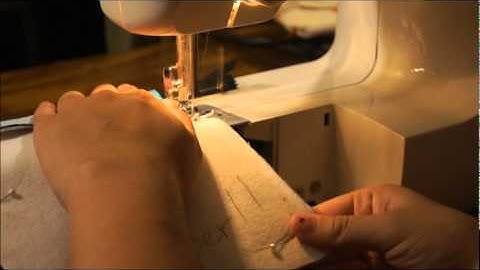 Sew Easy Simple Zippered Pouch Tutorial Part 2  *TESTING*