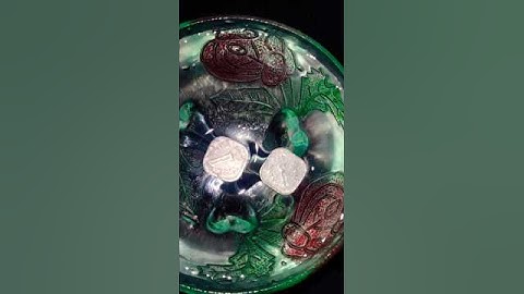 Making Coins Float on Water | wonderful collision between coins | #shorts