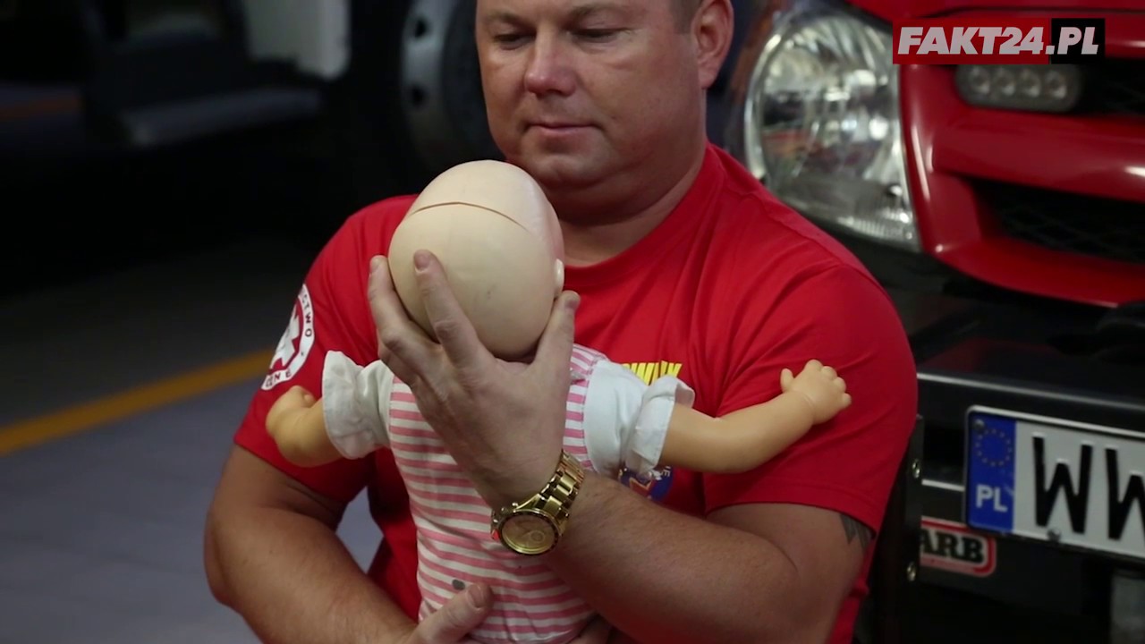 Twoje dziecko przestało oddychać? Zobacz jak mu pomóc