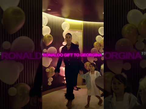 Ronaldo VS Georgina Birthday Gifts 🎁😳( #ronaldo #football #legendlife