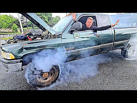 CUMMINS TURBO DIESEL Ram Pickup BURNOUT in 4X4! Only on NEUTRAL DROP!