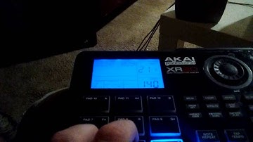 Akai XR-20