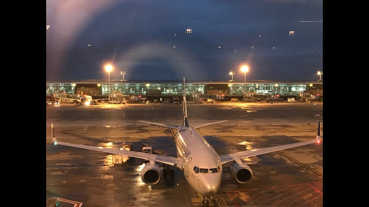 Logging a TAROM Boeing 737 in Skyteam colours from Brussels to