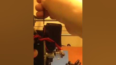 Clearing a jam in Lulzbot Taz 5 3D printer toolhead