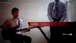 Video thumbnail of "En tus atrios estoy - Rene Gonzalez"