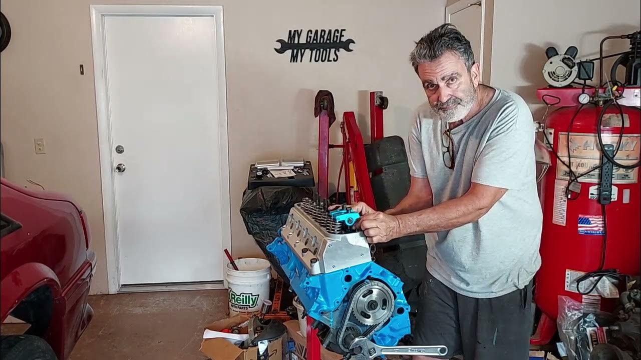 piston to valve clearance 302 Ford demonstration with 2.02 valves with