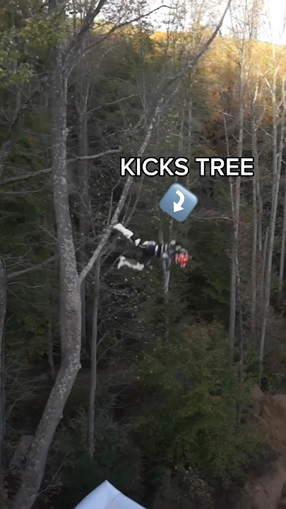 He kicked off a tree to save himself🤯