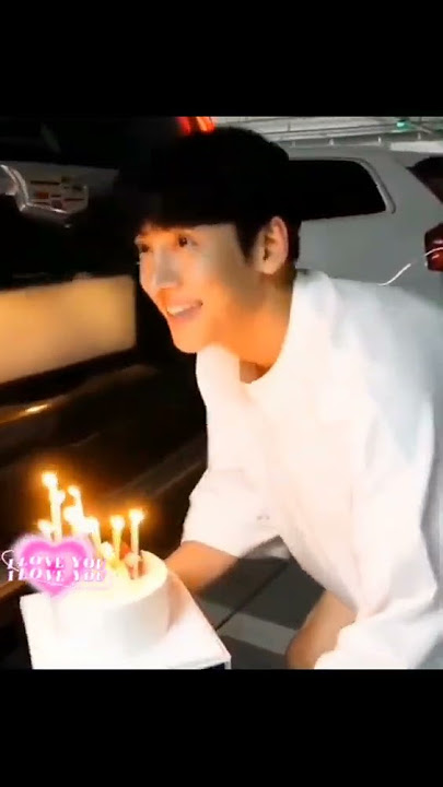 Ji Chang Wook Surprise Birthday girl Nam Ji Hyun with a Cake