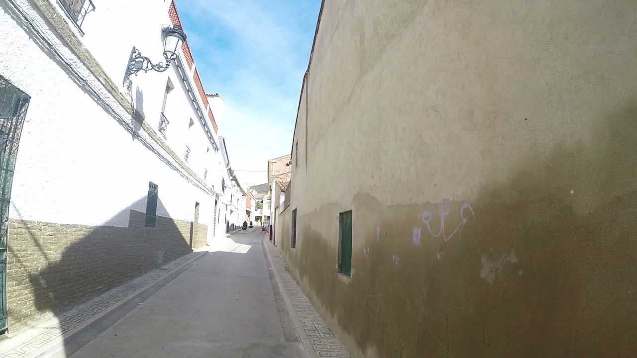 PETRES, CALIDAD DE VIDA DE UN { POBLE } UN PUEBLO.