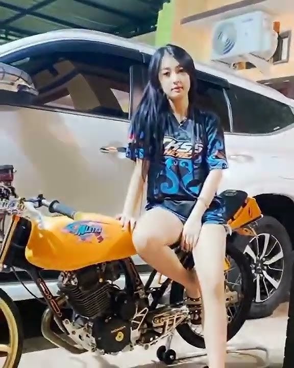story'wa indrisafitri naik herex gl mletre || herex tiktok instagram viral #storywa #herex #tiktok