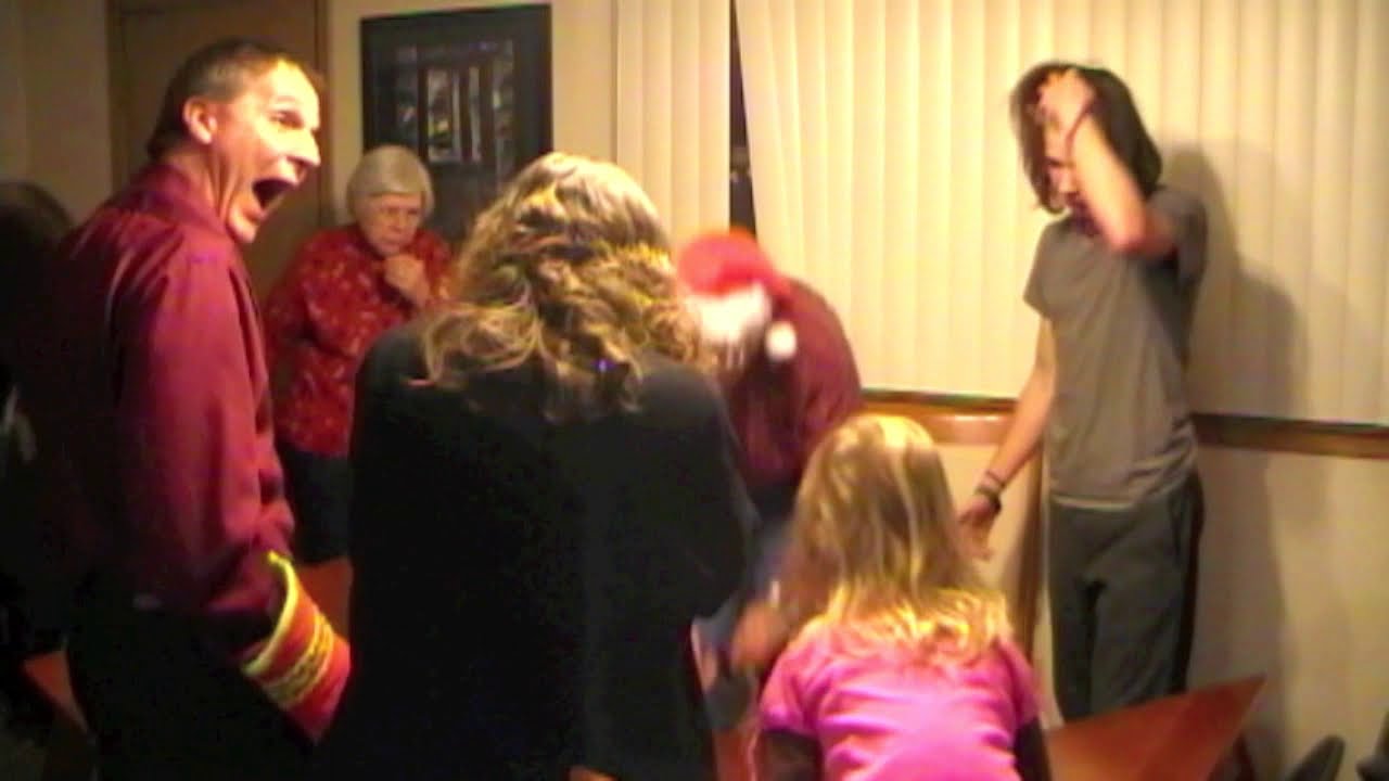 Wrapped Gift Game FAIL! - YouTube