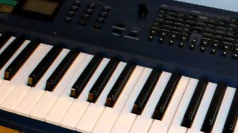 Yamaha AN1X Analog Modeling Synth