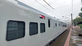 「 藍3000首見!💗 」臺鐵 8772次 試運轉 藍帶 EMU3000 新自強號 臺南站停車!編組:ED3360 @布丁的鐵路頻道 10y