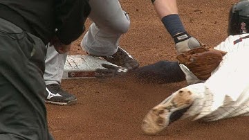 DET@MIN: Tigers challenge safe call in 3rd inning
