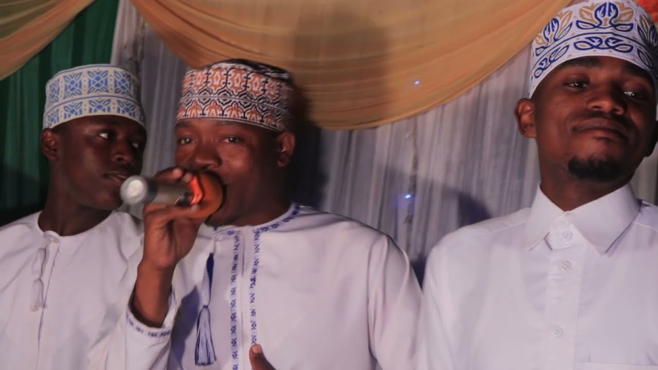 ALI ISMAIL NA ABAL KASSIM WAINUA WATU PEMBA NZIMA (WASHENGA)