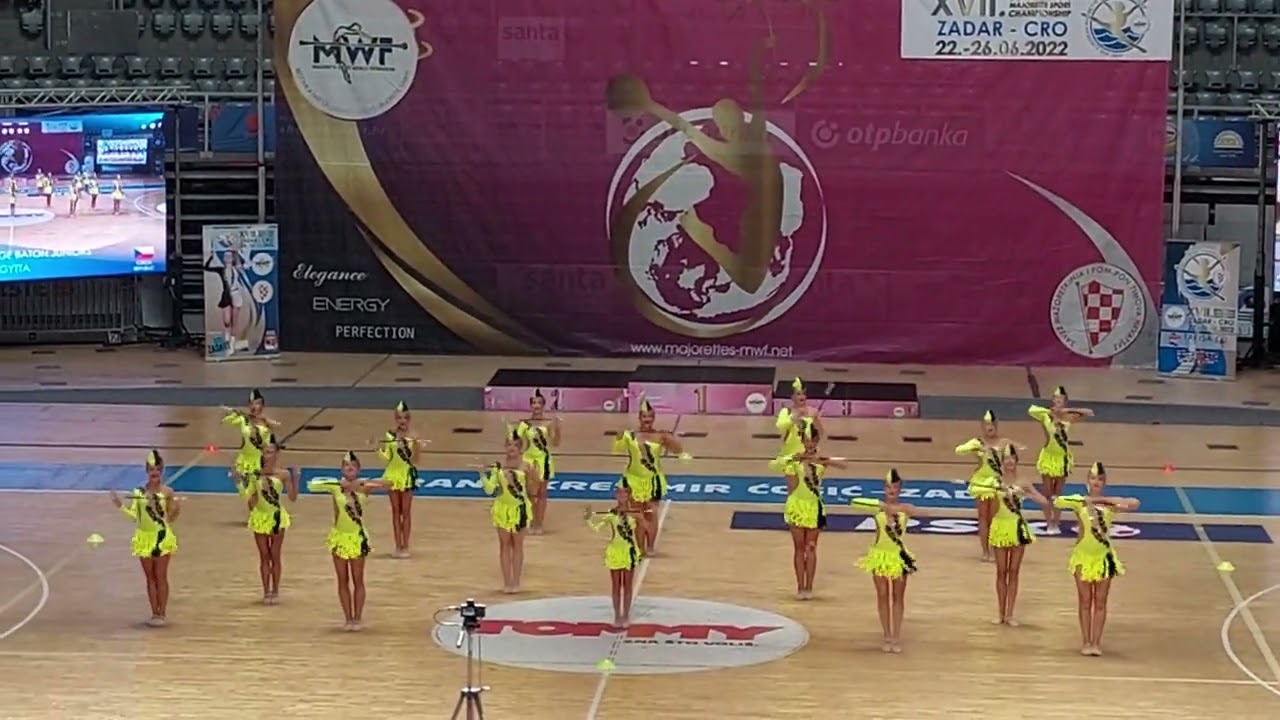 Mažoretky GYTTA - podio baton junior