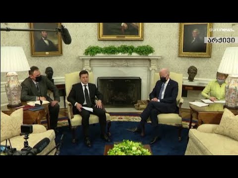 ომის დაწყების შემდეგ ვოოდიმერ ზელენსკიმ  უკრაინა პირველად დატოვა და აშშ-ში გამეგზავრა