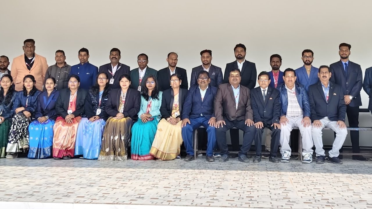 Excellent speech by a girl of Kamgaon college #kjck Bargarh 