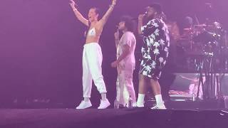 benny blanco, Halsey & Khalid – Eastside | Coachella 2019 Resimi