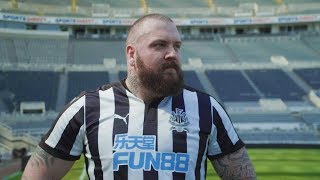 True geordie takes you behind the scenes of sidemen football match for
charity against all stars. big had some biggest youtu...