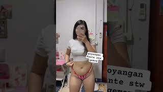 Goyangan Tante Stw Gemoy, Crot