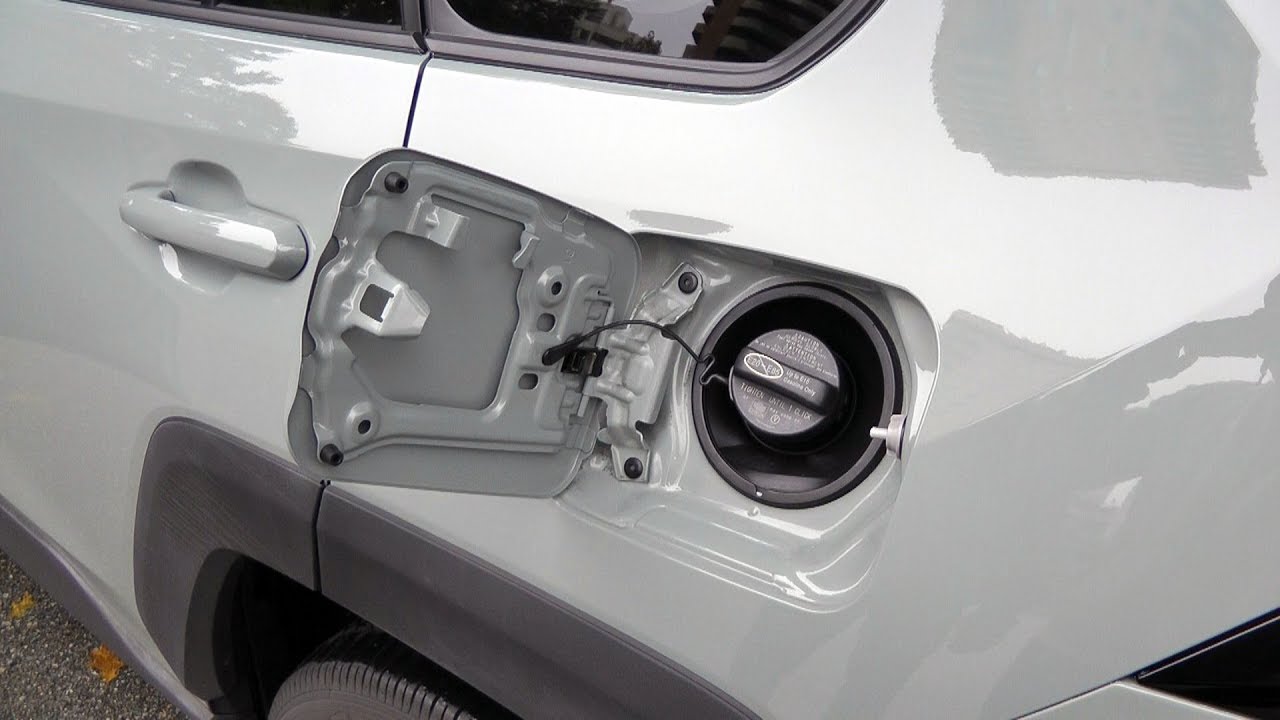 Toyota Rav4 (2019-2022): How To Unlock Stuck Gas Tank Door.