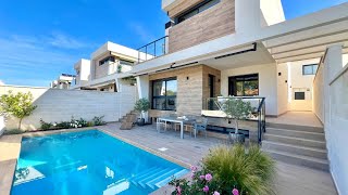 Exclusive rental in San Juan de Alicante: Luxury Villa with Private Pool and Versatile Spaces