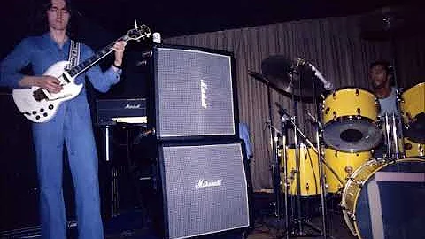 Tony Willaims Lifetime w Allan Holdsworth - Live in New York 1975