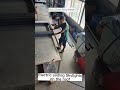 Electric sliding sunroof on the roof, welding and forming, assembly process./Teto solar deslizante