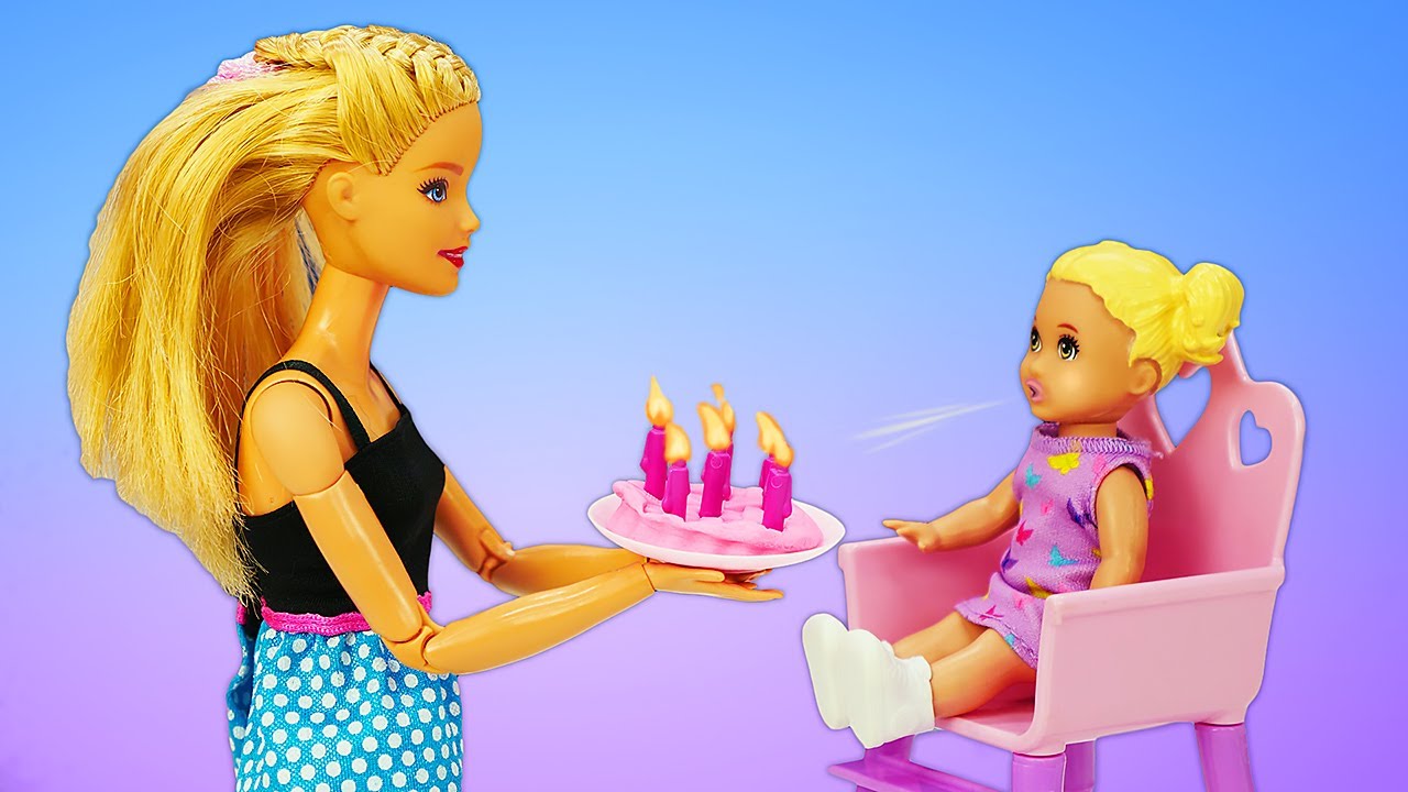 Desenhos animados para crianças - O bebê da Barbie está para