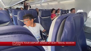 Students tour Oakland airport ahead of busy travel season