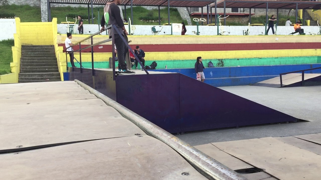 skateboard mini ramp skateboard mini ramp