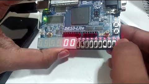 Calculator with memory on MAX 10 FPGA (DE10-Lite)