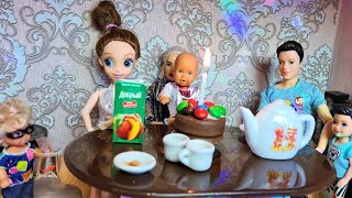 IN SHORT, THE BIRTHDAY IS NOT REAL!!! Katya and Max funny family funny dolls Darinelka