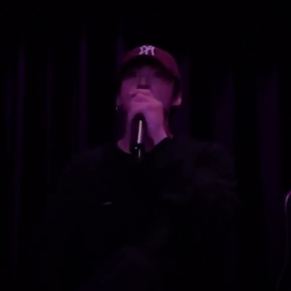 Jungkook Singing 3D Live On Weverse!💜🔥