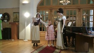 Восток-Запад 2016. Показ мод 19 века. Восток-Запад 2016. Показ мод 19 века.