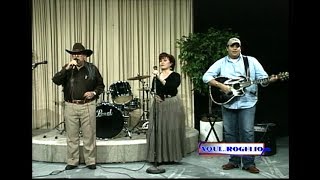 Country Roland Band - "Hace un año" chords