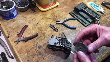 MARX PREWAR MOTOR / TIGHTEN A SLIPPING DRIVE WHEEL / 5 MINUTE JOB / INSTANT REPAIR