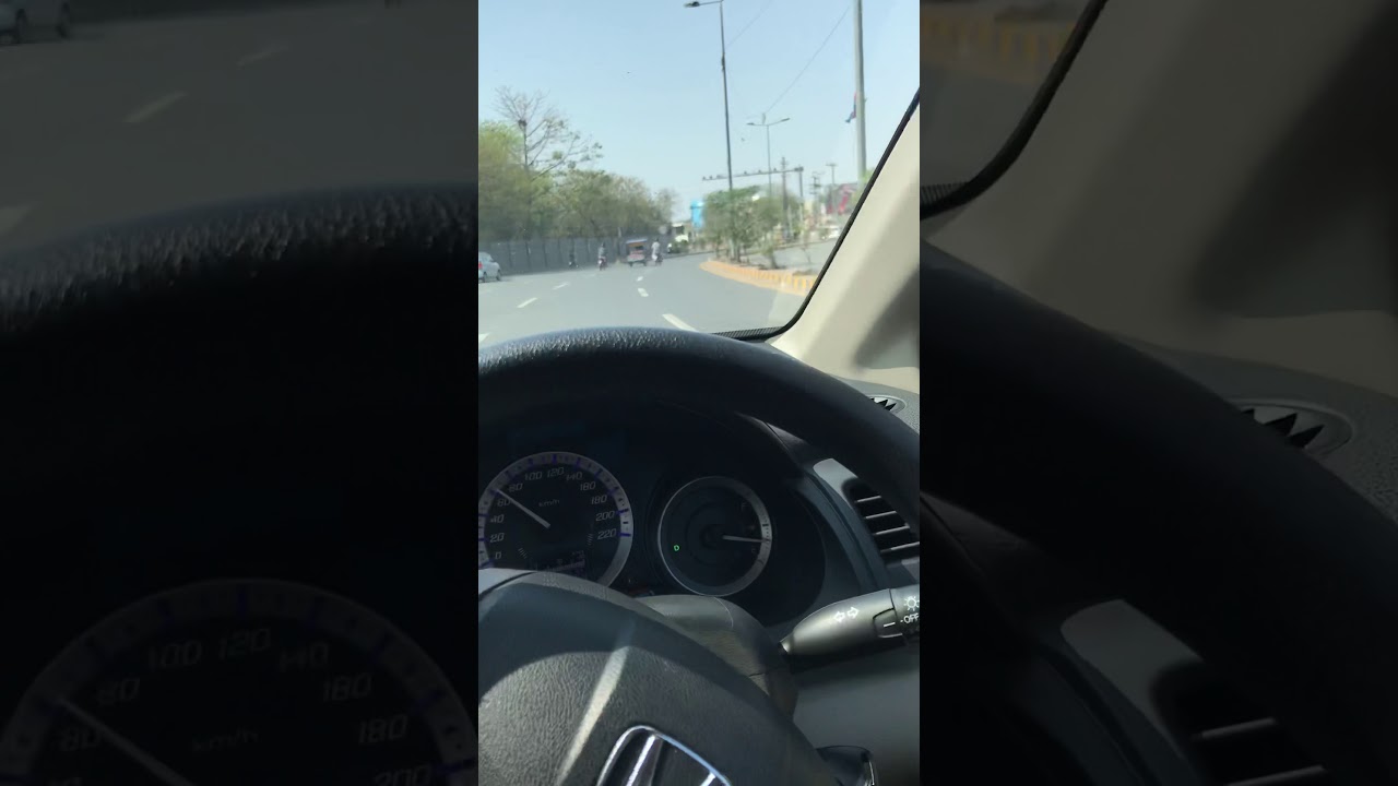 Quarantine: Barren roads in Lahore