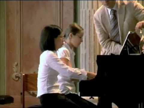 G.Bizet, Jeux d' enfante" op.22, Julia Gurol & Van...