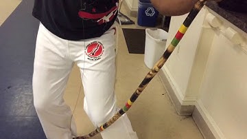 HOW TO: String a berimbau