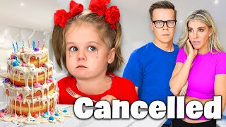 Our Daughters Birthday is not happening *Emotional*
We have to find a location for Zadies birthday or it is cancelled. It all started when Rebecca Zamolo uploaded I Trapped Him in a Princess Only House. Next Matt Slays posted My Daughter Hires Her Own Babysitter. Thanks for watching our funny entertainment family vlog videos in 2023.
▶ Get ZamFam merch! https://rebeccazamolo.com
More videos
Rebecca Zamolo | I Trapped Him in a Princess Only House
https://www.youtube.com/watch?v=VA131nmggj4&t=1182s
My Daughters First Halloween
https://youtu.be/te10bOGDmkg
Anazala Family | I Built a SECRET ROOM in my Couch to Hide from my MOM!
https://www.youtube.com/watch?v 1dsZUMLQak
Rebecca Zamolo Shorts | I Tested Unrealistic Dresses from Temu
https://www.youtube.com/watch?v=dST8k9Wx5Lg&t=112s
Follow Rebecca:
YouTube: https://youtube.com/rebeccazamolo1
Instagram: https://instagram.com/rebeccazamolo
Twitter: https://twitter.com/rebeccazamolo
Snapchat: https://snapchat.com/add/rebeccazamolo Our Daughters Birthday is not happening *Emotional*
