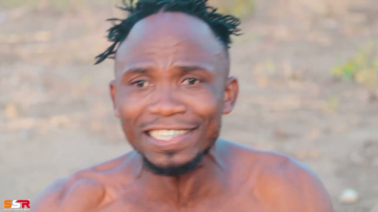 Humorista Umala Wathu_-_Casamentos Prematuros_(by_studio_sonho_real)