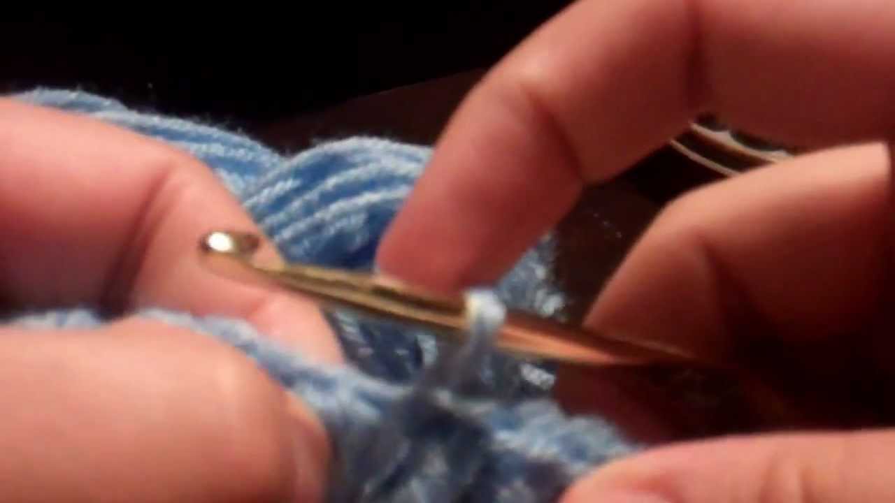 Tutorial How to Crochet a Horseshoe. 