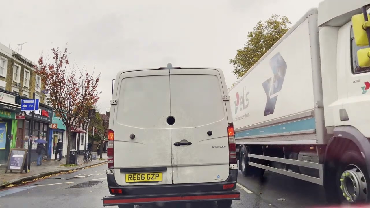 A Chill Day Drive Through London with Smooth Jazz 🎶 POV