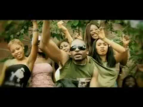 RONALDO R9 - GRACE A DIEU adlı videoyu YouTube'da izle